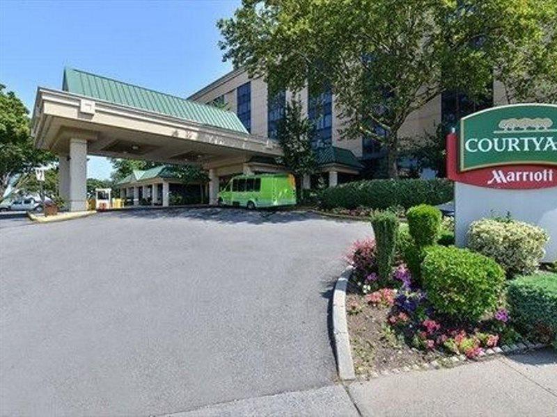 Courtyard By Marriott New York Laguardia Airport Hotel Kültér fotó